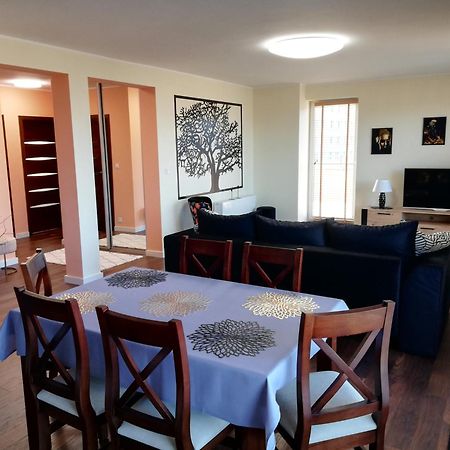 Apartament 80M2 Z 70M2 Tarasem -W Pelni Wyposazony - Wyjatkowe Centrum Miasta Włocławek Εξωτερικό φωτογραφία