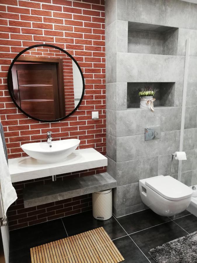 Apartament 80M2 Z 70M2 Tarasem -W Pelni Wyposazony - Wyjatkowe Centrum Miasta Włocławek Εξωτερικό φωτογραφία