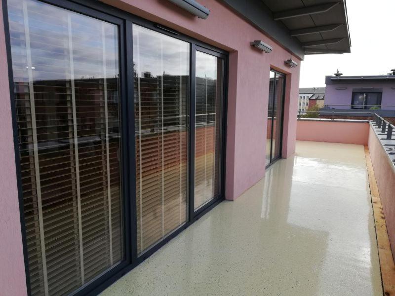Apartament 80M2 Z 70M2 Tarasem -W Pelni Wyposazony - Wyjatkowe Centrum Miasta Włocławek Εξωτερικό φωτογραφία